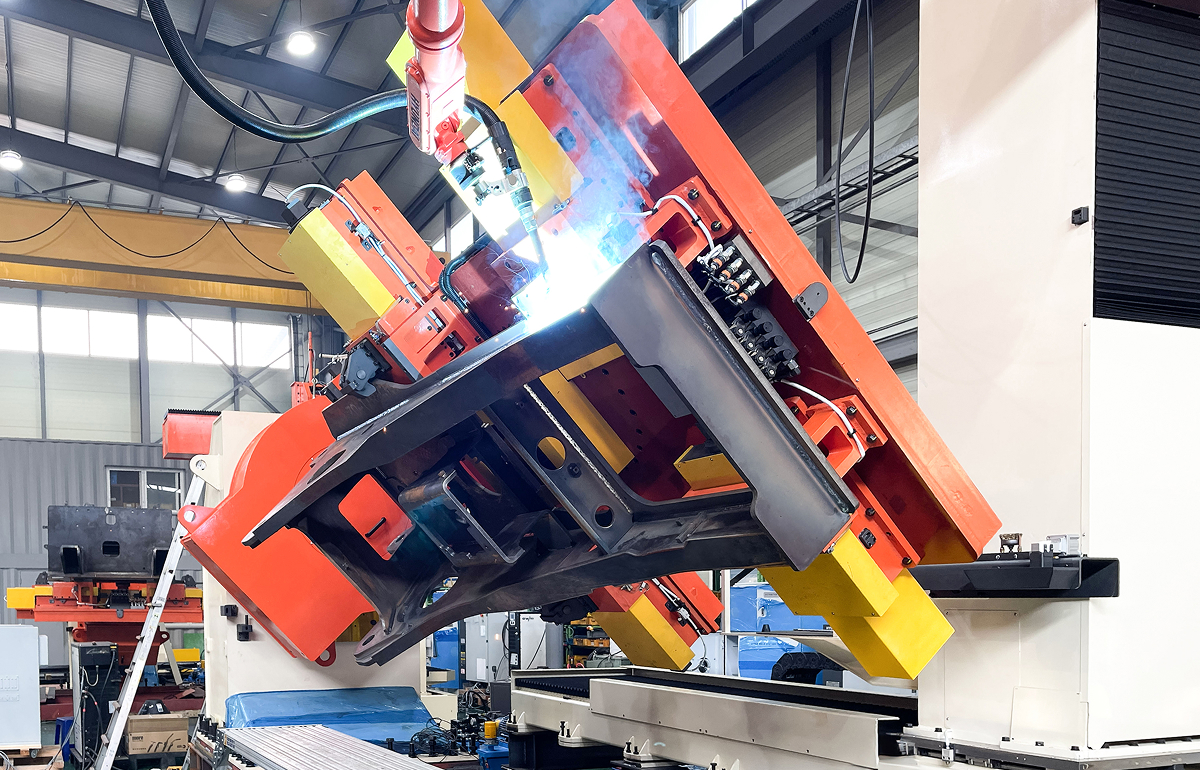 굴착기 로봇용접설비